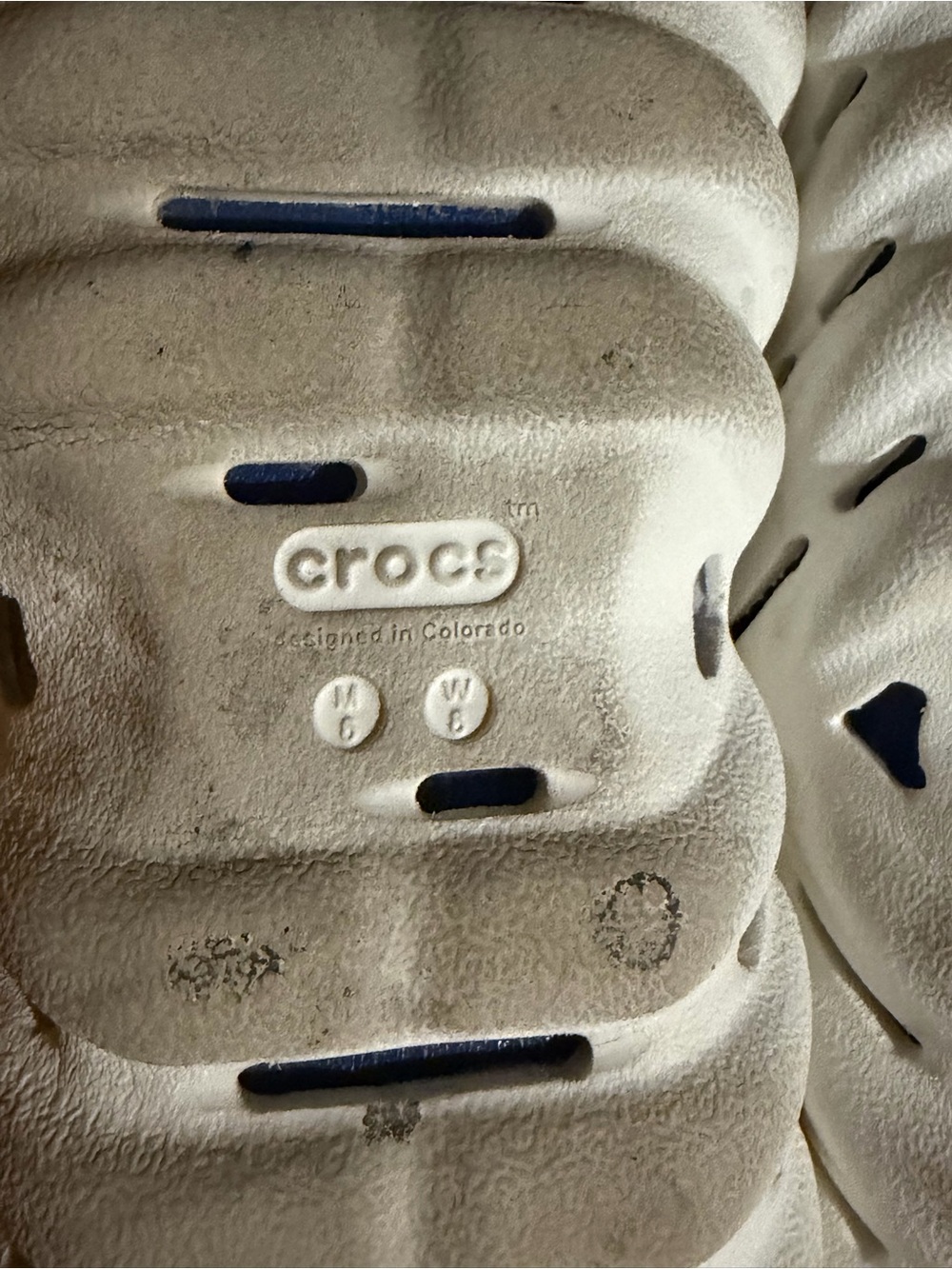 Marvel Captain America Sam Wilson Crocs - Picture 6 of 6